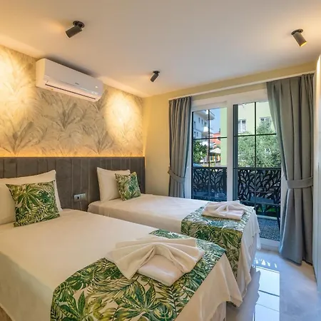 Merkezde Jakuzili Lueks - Ocekhomes Meva * 费特希耶