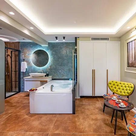 Merkezde Jakuzili Lueks - Ocekhomes Meva * 费特希耶