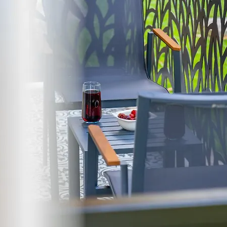 Merkezde Jakuzili Lueks - Ocekhomes Meva * 费特希耶