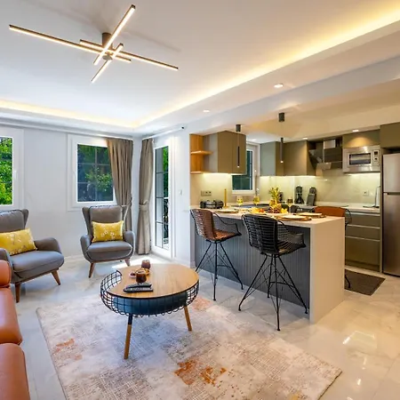 Merkezde Jakuzili Lueks - Ocekhomes Meva Fethiye